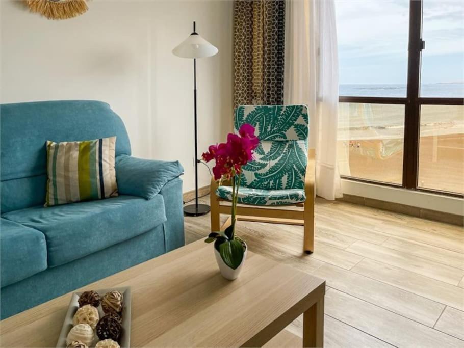 Beachfront Apartment Incl Highspeed Wifi Melenara Luaran gambar